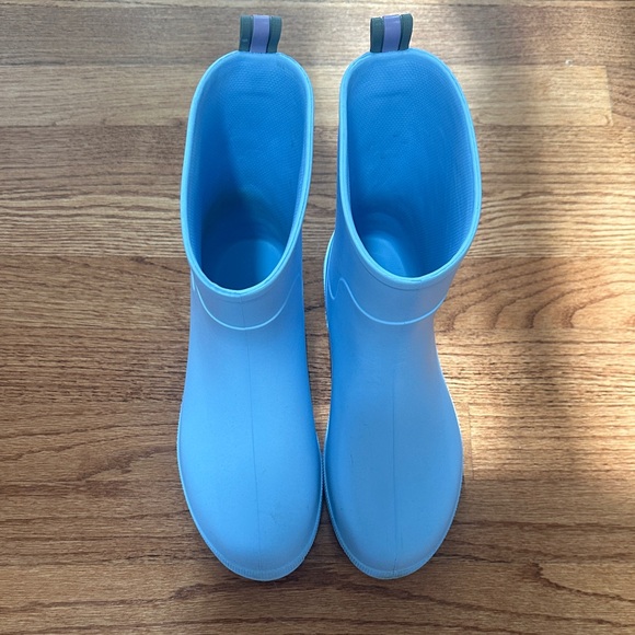 Totes Light Blue Everywear Kids Rain Boots - Picture 2 of 9